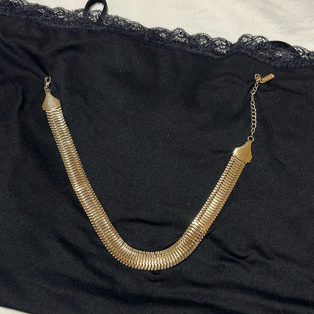 Joe Fresh necklace